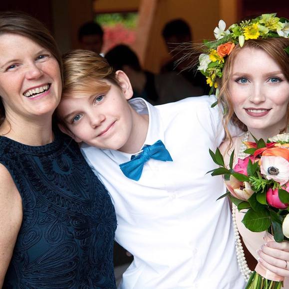 Meet your Posher, Jessica - Picture 1 of 1